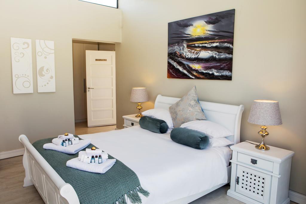 Laluxe Hotel Дърбан Екстериор снимка
