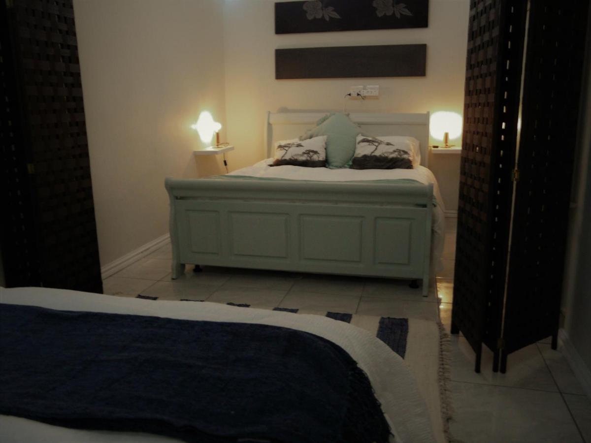 Laluxe Hotel Дърбан Екстериор снимка