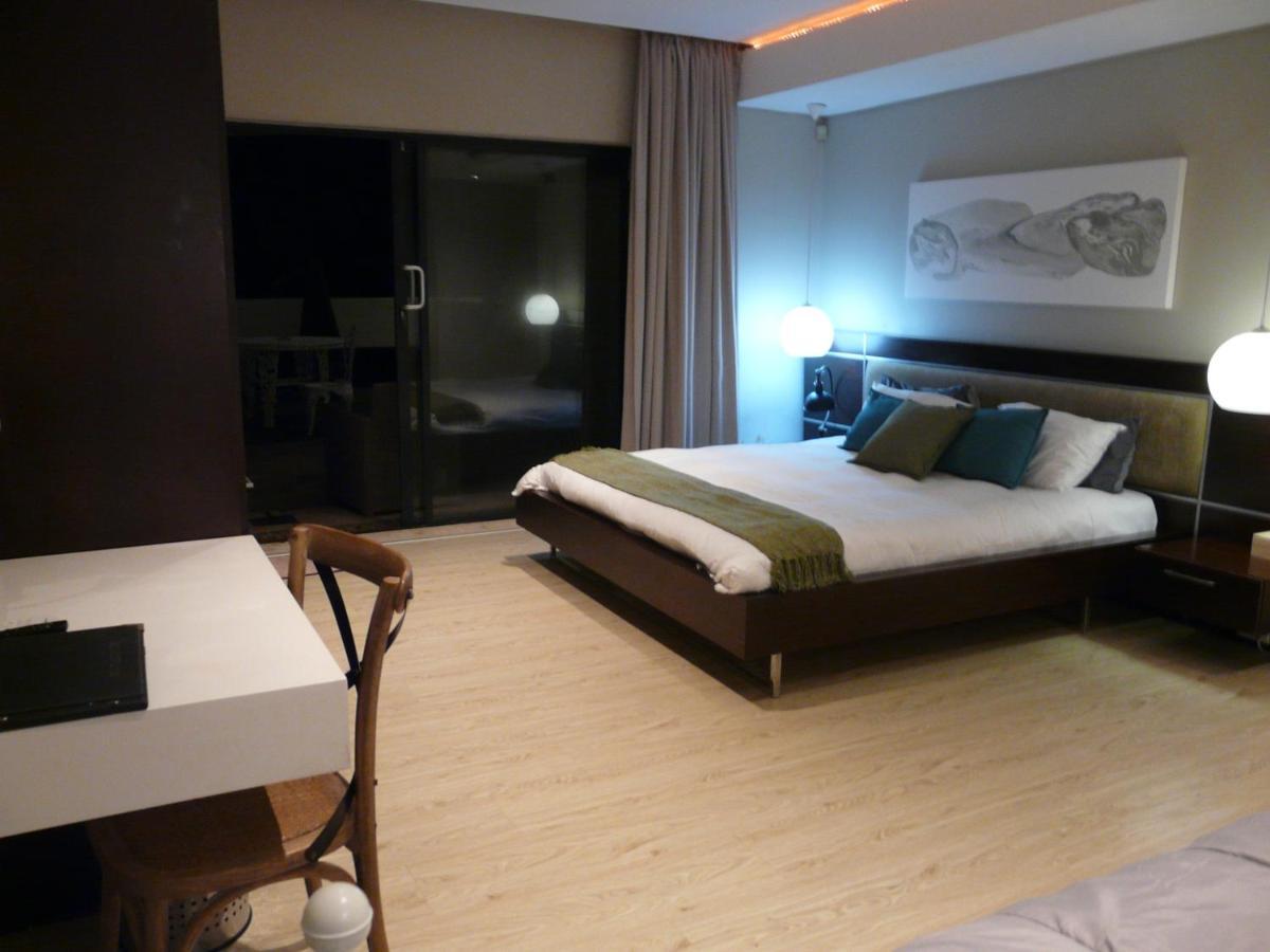 Laluxe Hotel Дърбан Екстериор снимка
