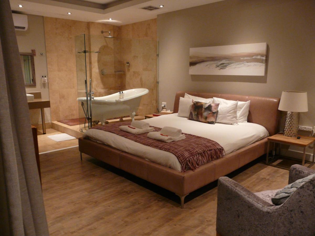 Laluxe Hotel Дърбан Екстериор снимка