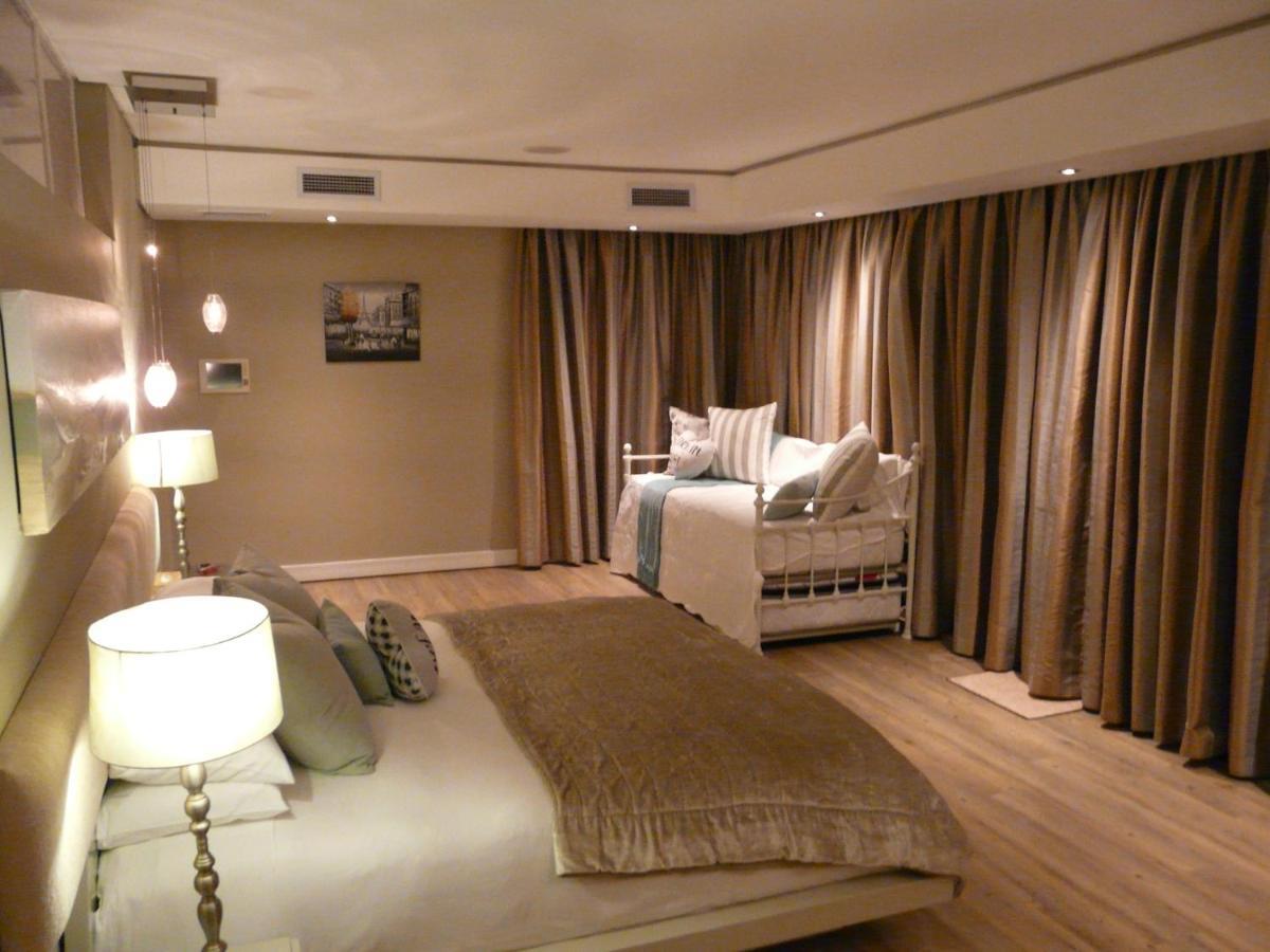 Laluxe Hotel Дърбан Екстериор снимка