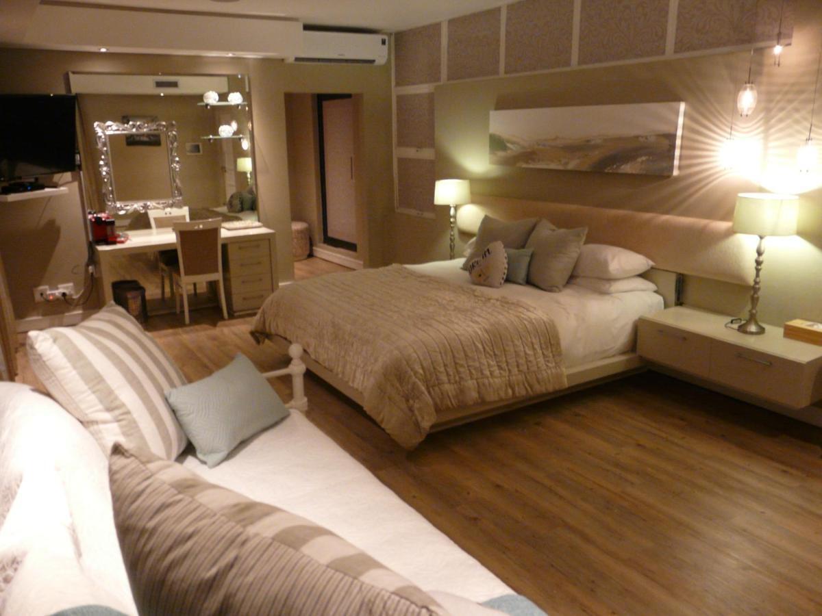 Laluxe Hotel Дърбан Екстериор снимка